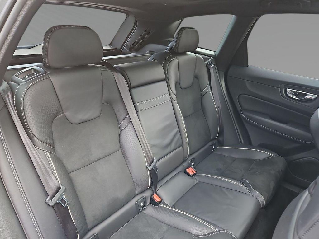 Volvo XC60 2019