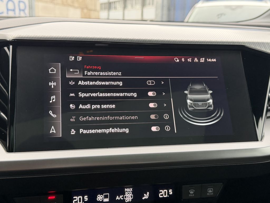 Audi Q4 e-tron 2021