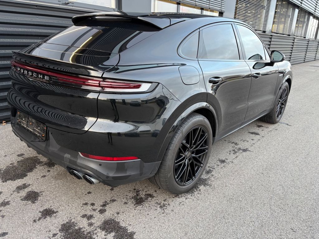 Porsche Cayenne 2024