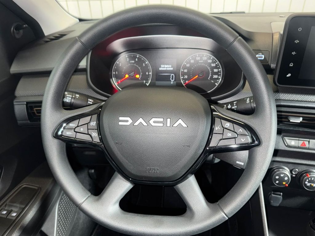 Dacia Sandero 2025
