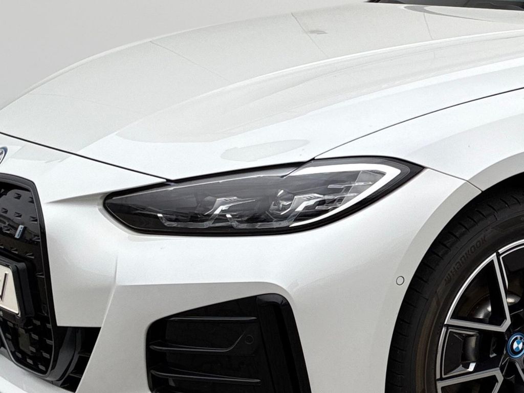 BMW i4 2023