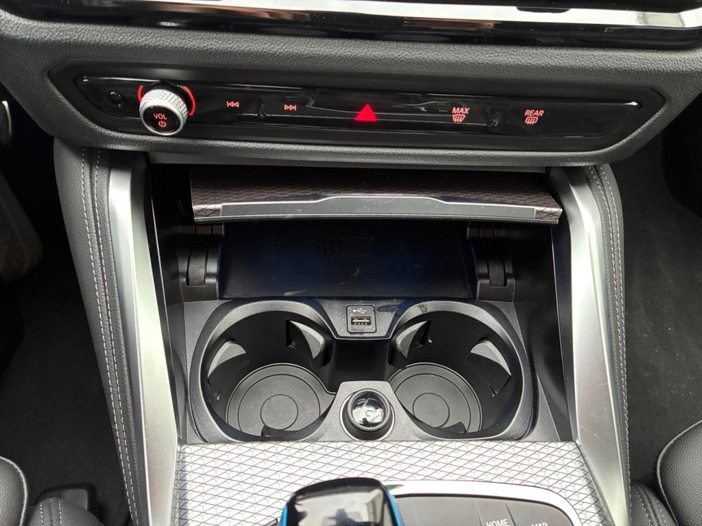 BMW i4 2023