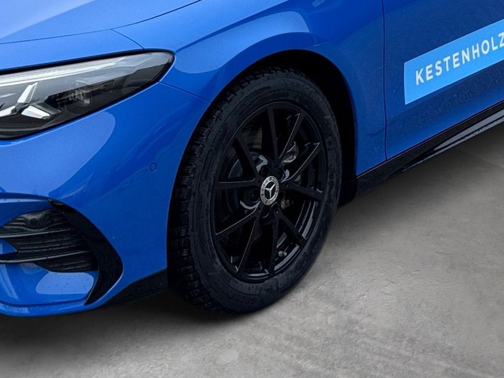 Mercedes-Benz CLA 350 2025