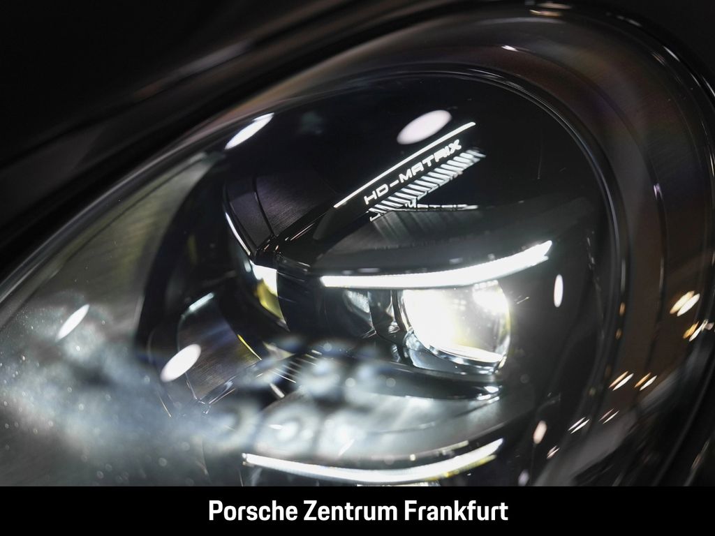 Porsche 992 2025