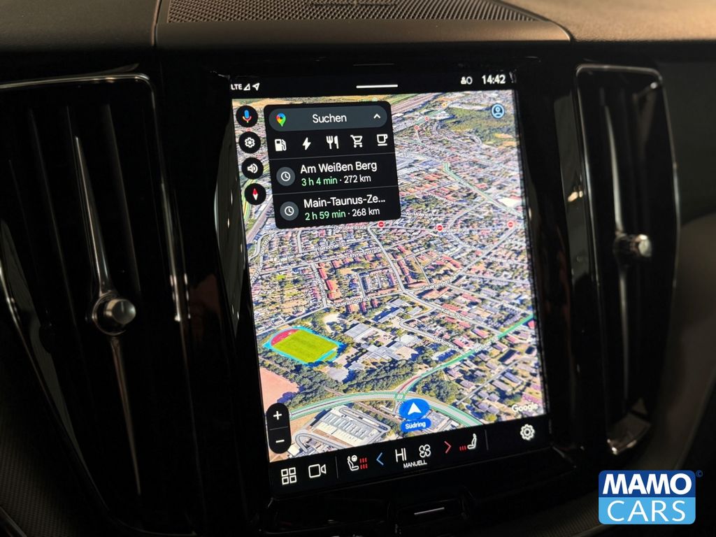 Volvo XC60 2025