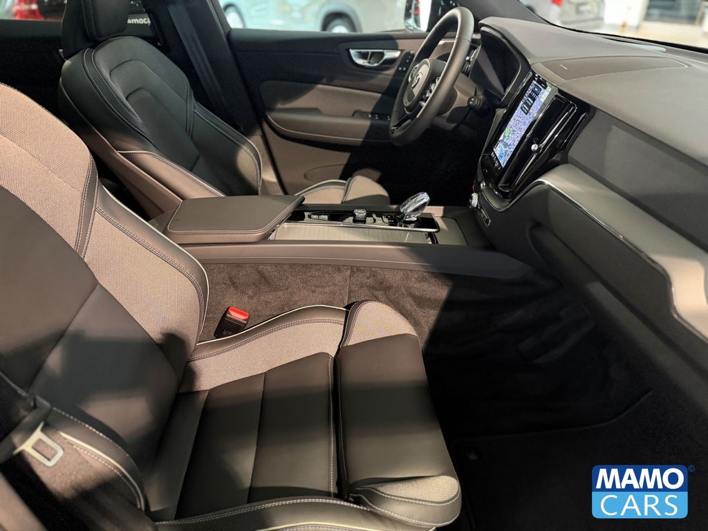 Volvo XC60 2025