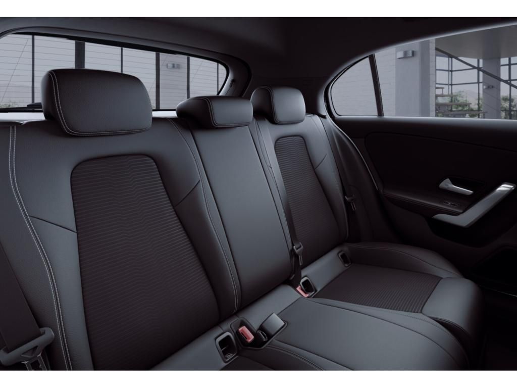 Mercedes-Benz A 250 2021