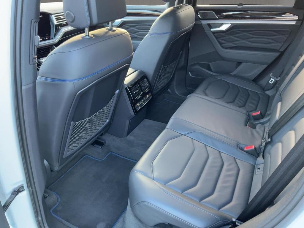 Volkswagen Touareg 2024