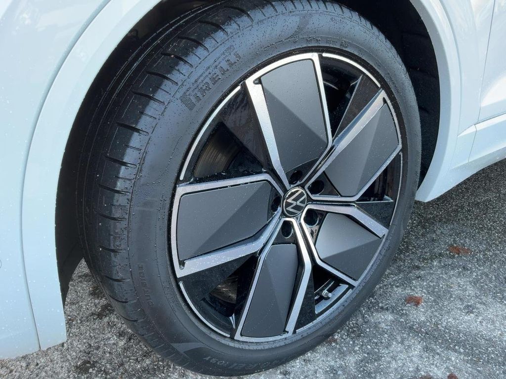 Volkswagen Touareg 2024