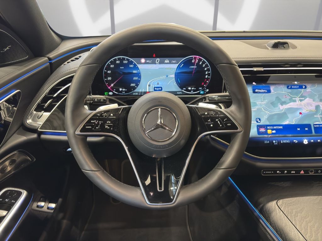 Mercedes-Benz E 300 2025