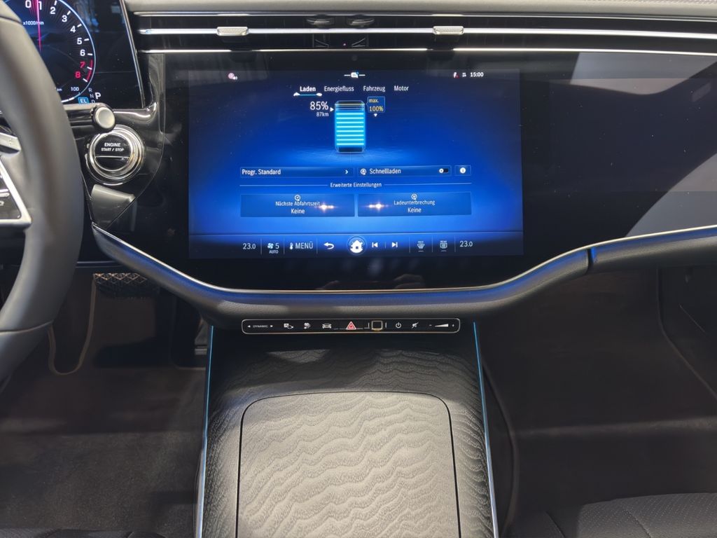 Mercedes-Benz E 300 2025