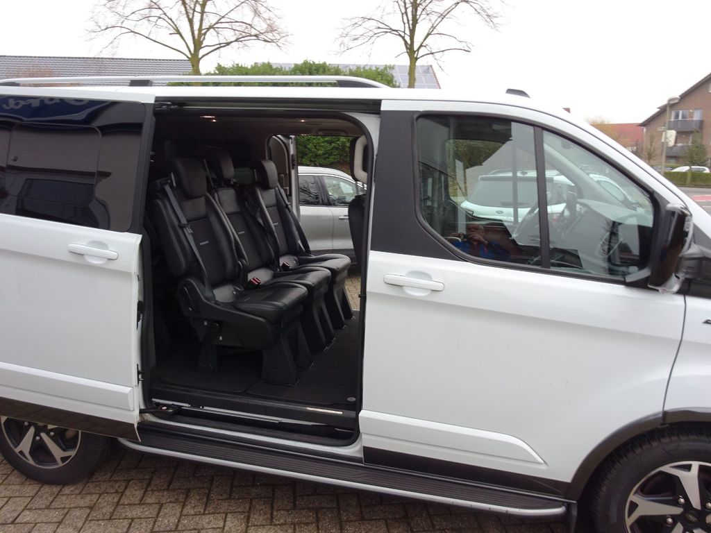 Ford Tourneo Custom 2022