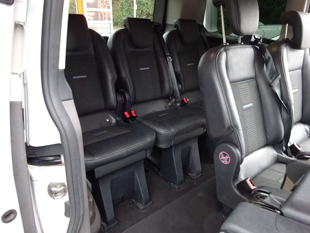 Ford Tourneo Custom 2022