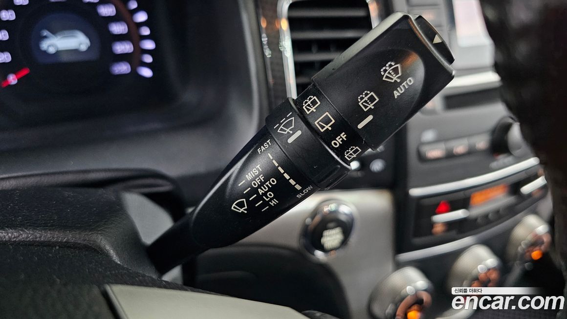 KG_Mobility_Ssangyong KORANDO 2012