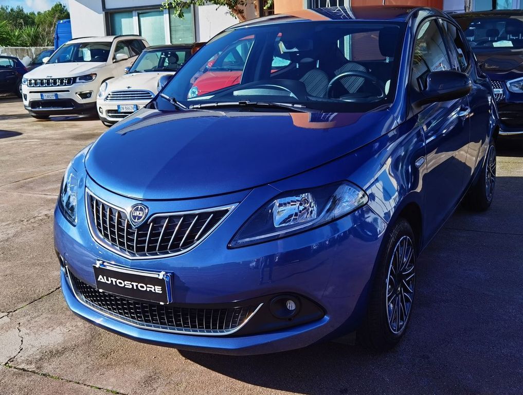 Lancia Ypsilon 2022