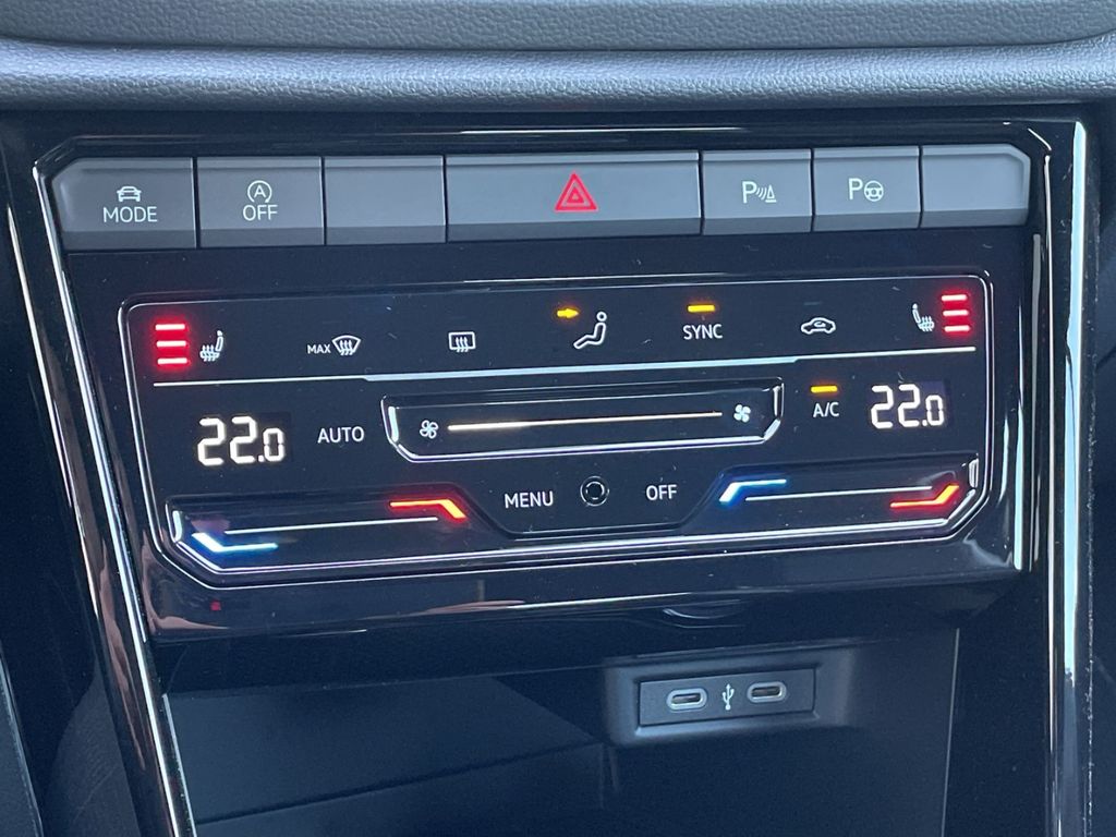 Volkswagen T-Roc 2025