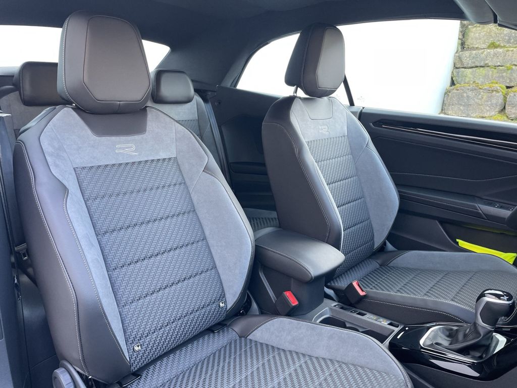 Volkswagen T-Roc 2025