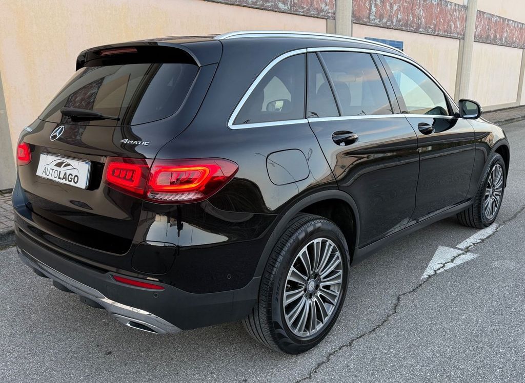 Mercedes-Benz GLC 300 2021