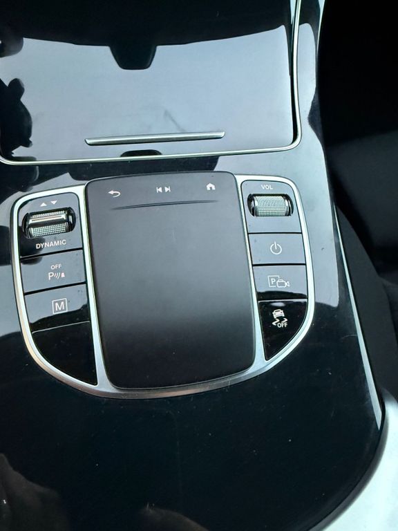 Mercedes-Benz GLC 300 2021