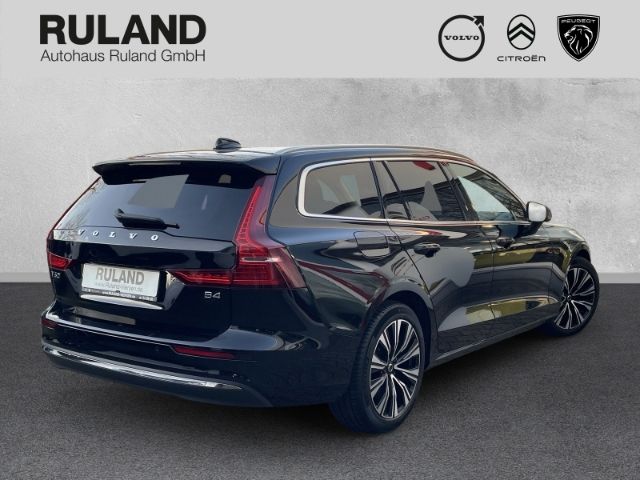 Volvo V60 2022