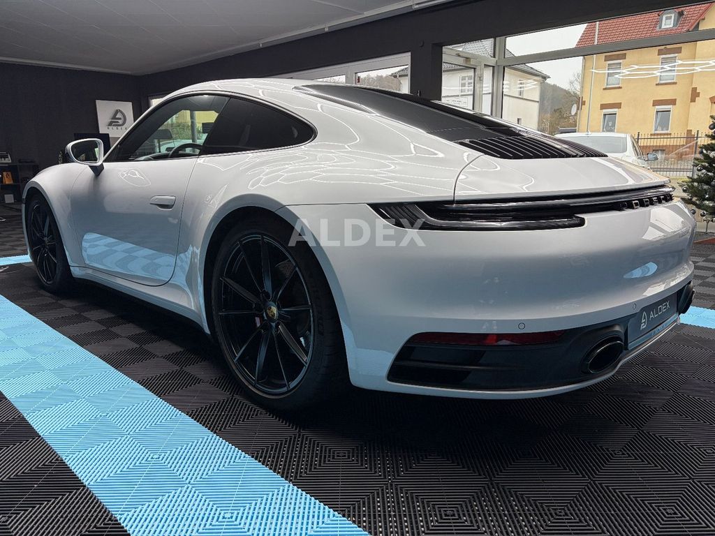 Porsche 992 2021