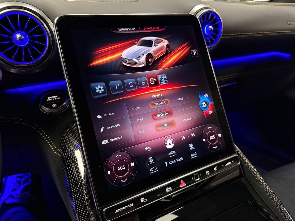 Mercedes-Benz AMG GT 2024