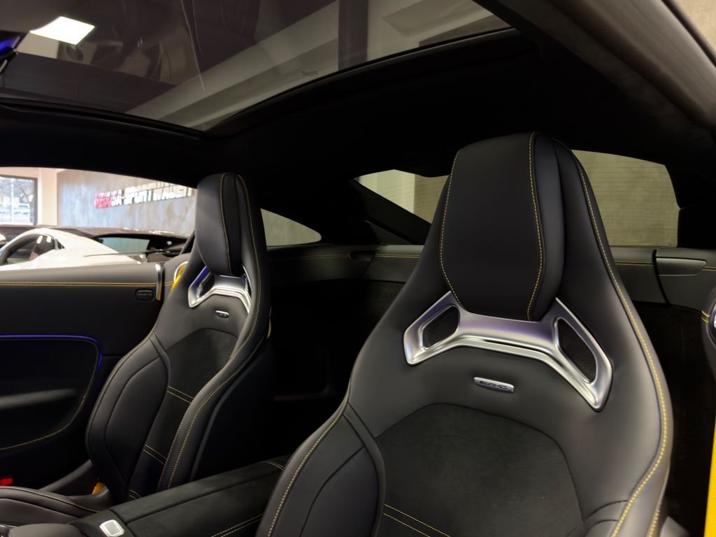 Mercedes-Benz AMG GT 2024