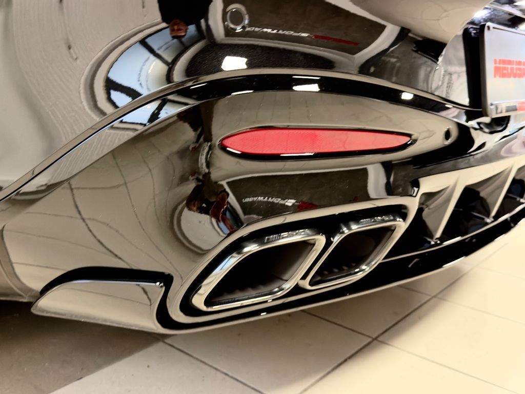 Mercedes-Benz AMG GT 2024