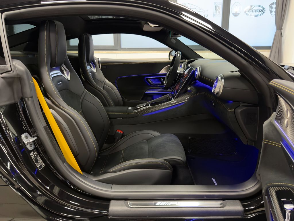 Mercedes-Benz AMG GT 2024