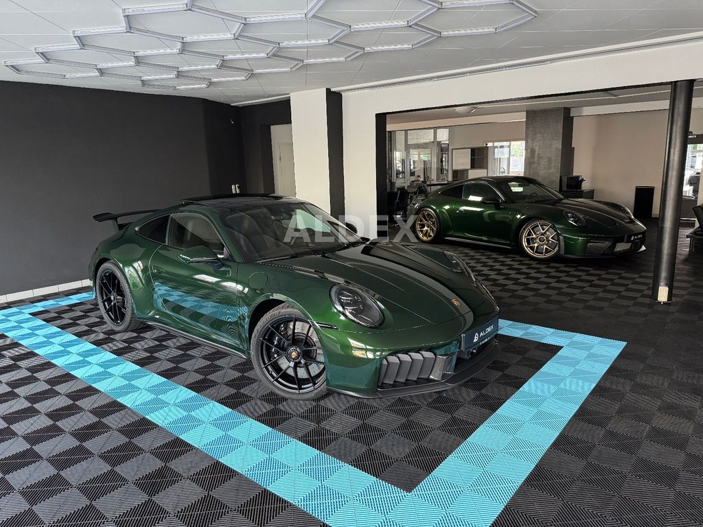 Porsche 992 2021