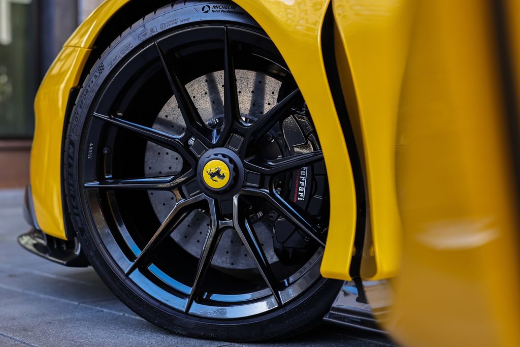 Ferrari SF90