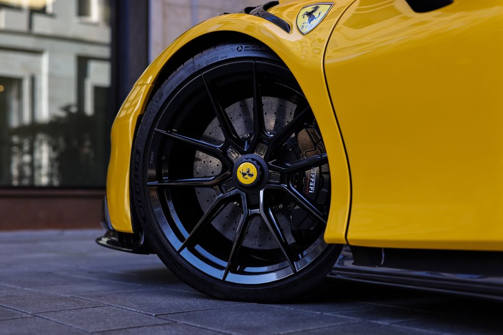 Ferrari SF90