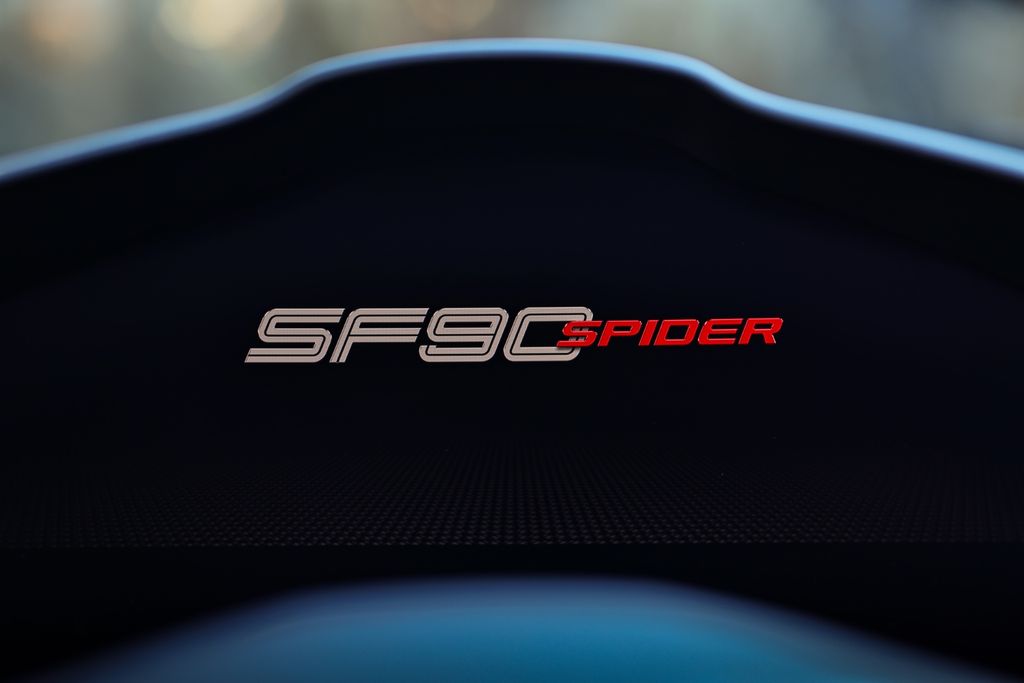 Ferrari SF90