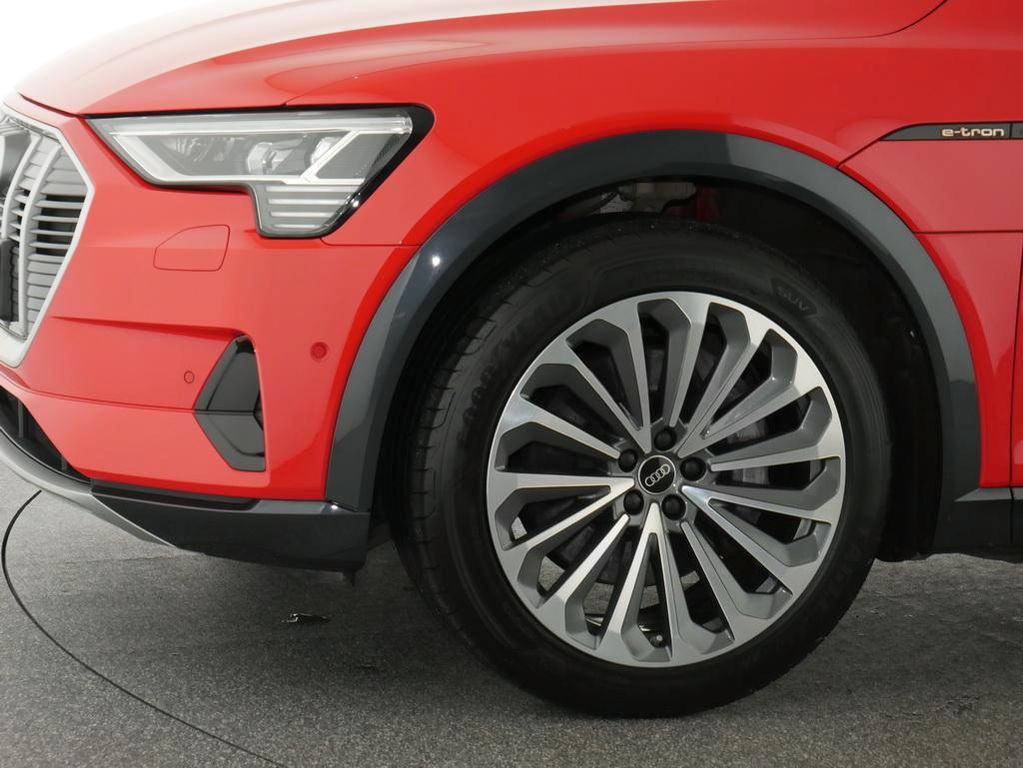 Audi e-tron 2021