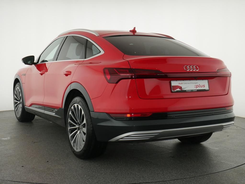 Audi e-tron 2021