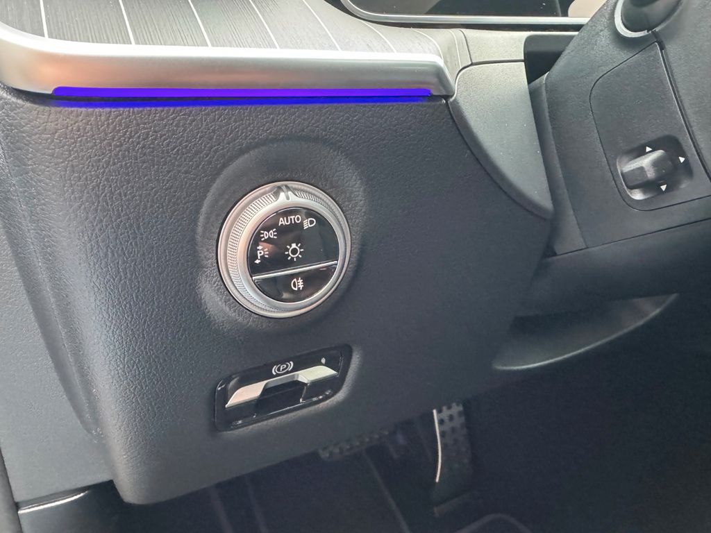 Mercedes-Benz C 200 2024