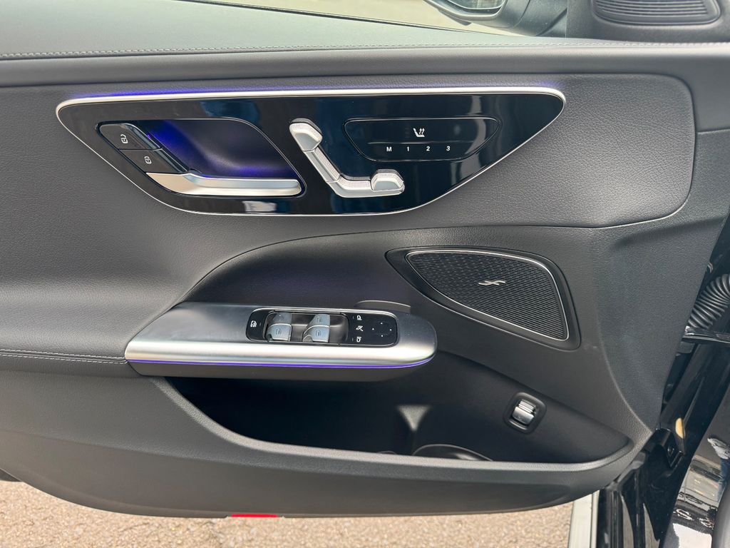 Mercedes-Benz C 200 2024