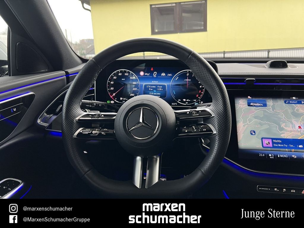 Mercedes-Benz E 300 2025