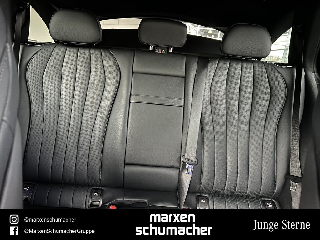 Mercedes-Benz E 300 2025