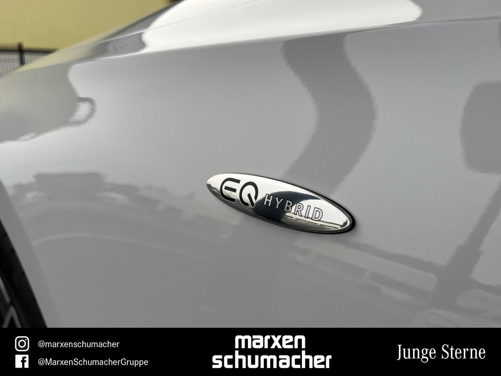 Mercedes-Benz E 300 2025