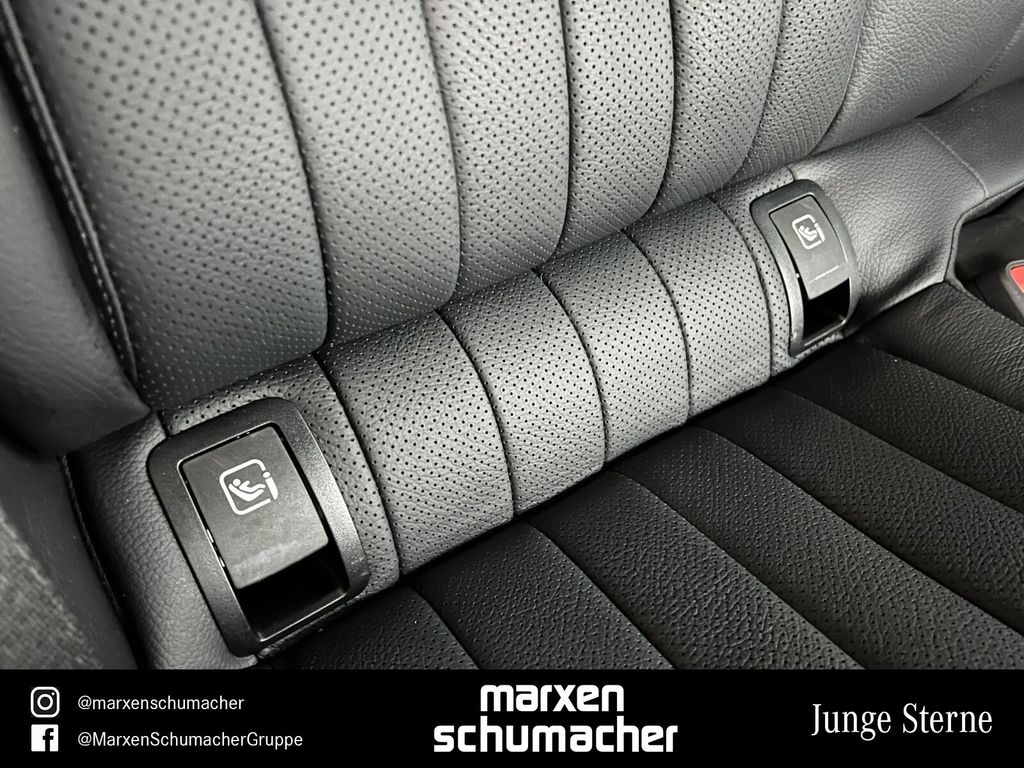 Mercedes-Benz E 300 2025