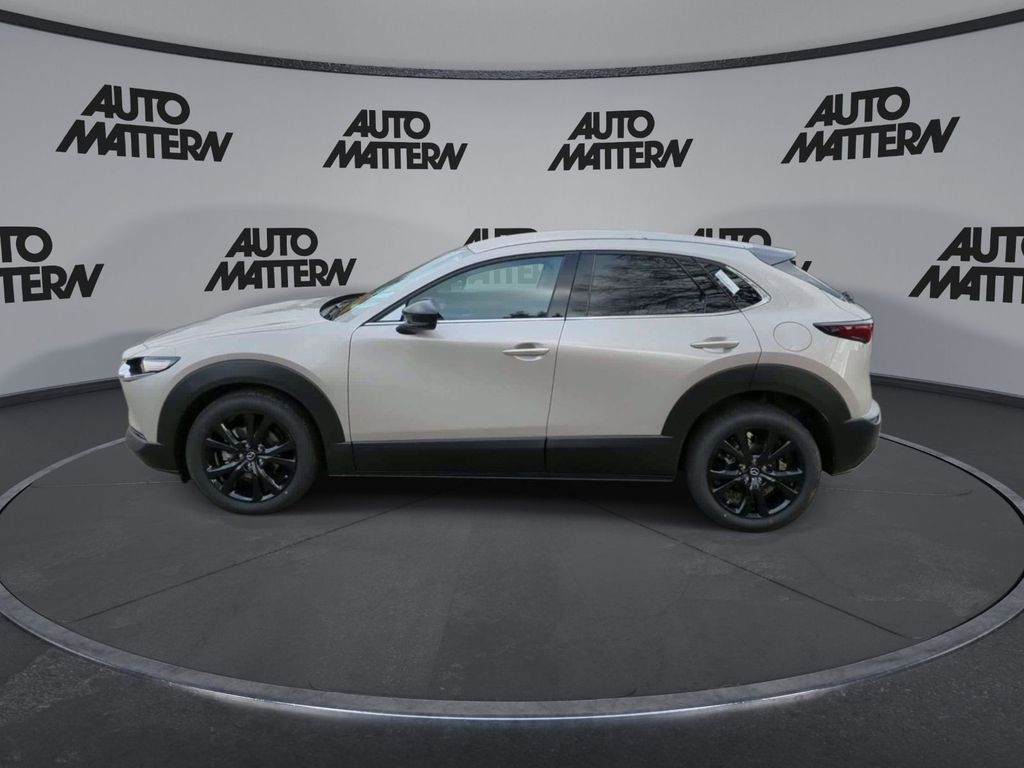 Mazda CX-30 2025