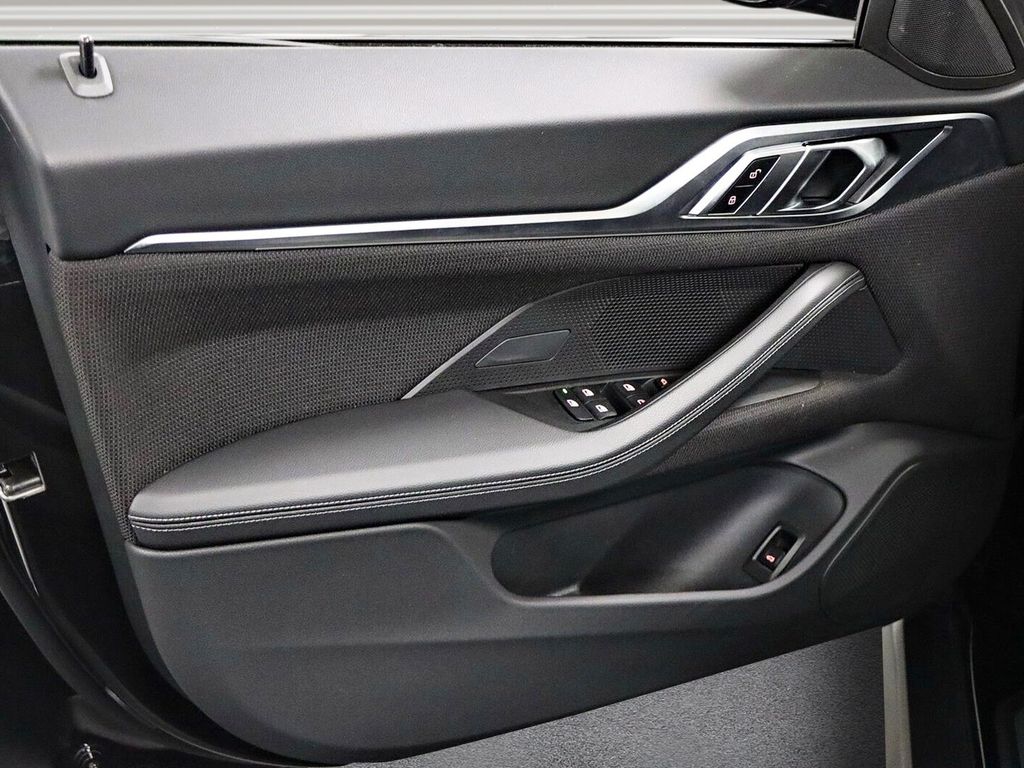 BMW i4 2023