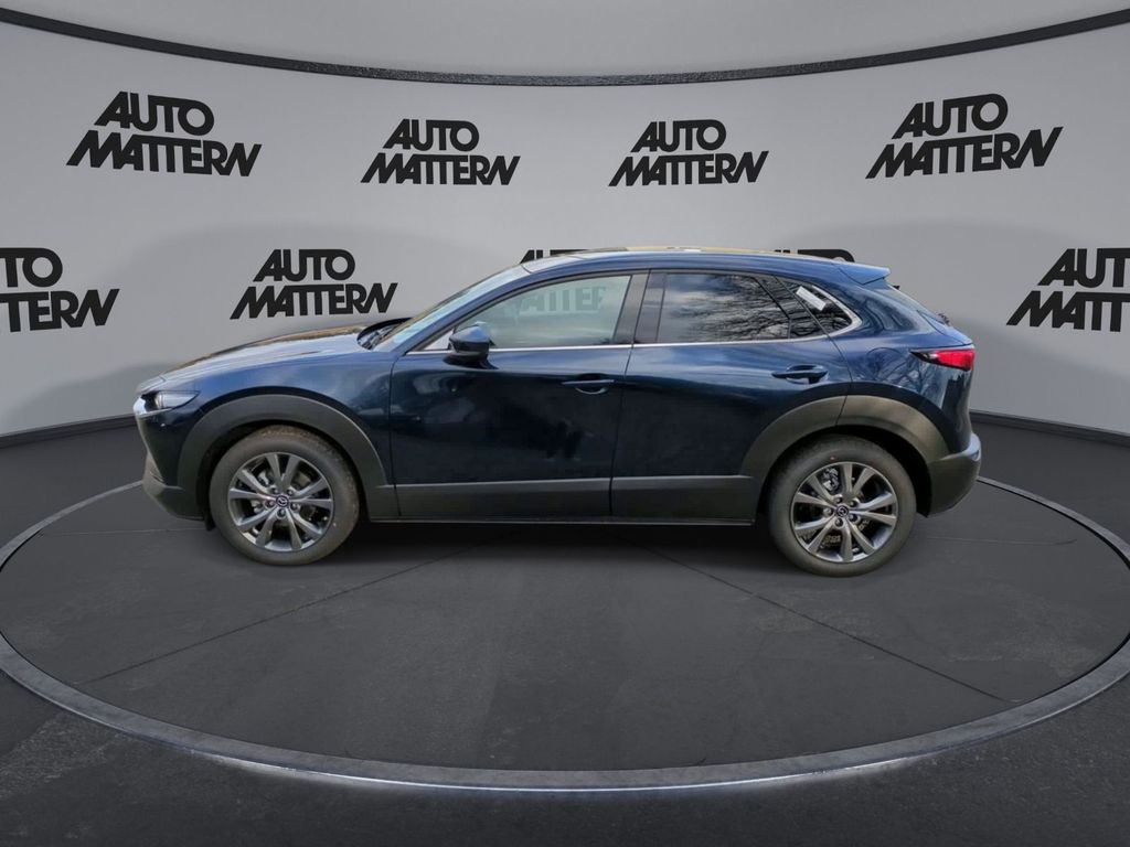 Mazda CX-30 2025