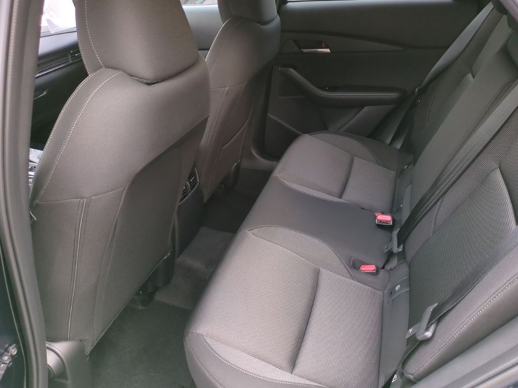 Mazda CX-30 2025