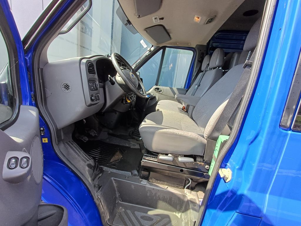 Ford Transit 2002