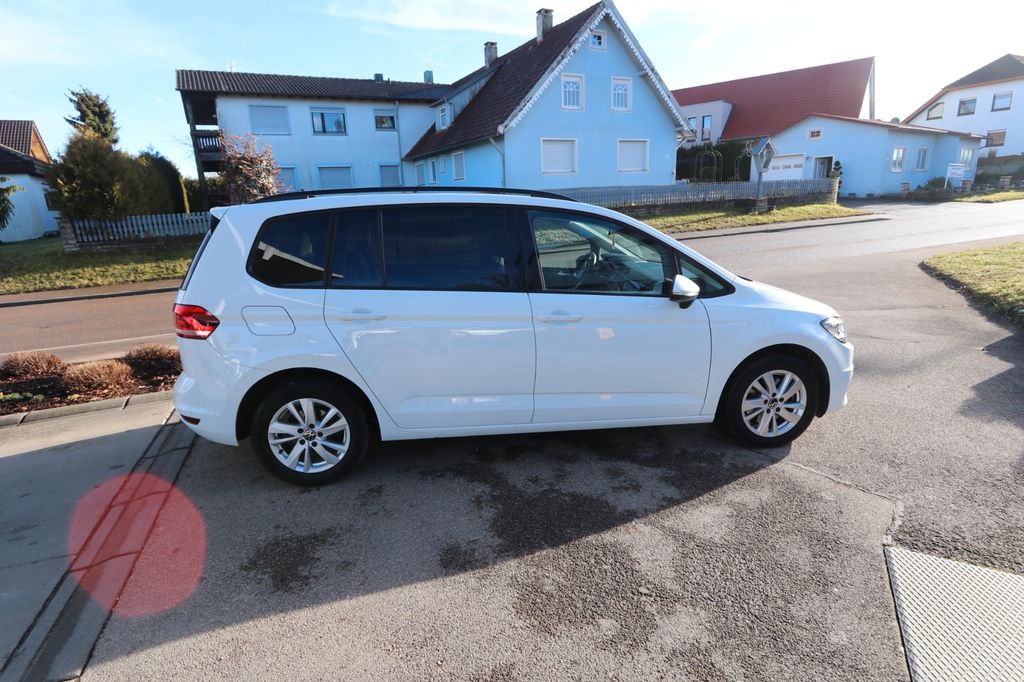 Volkswagen Touran 2023