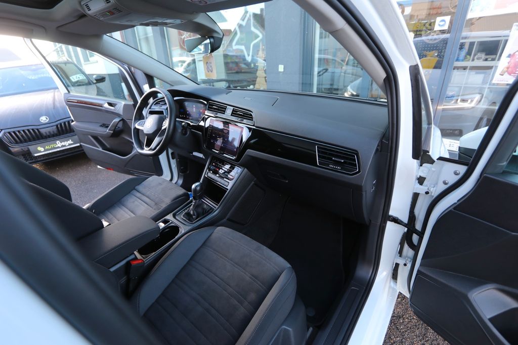 Volkswagen Touran 2023