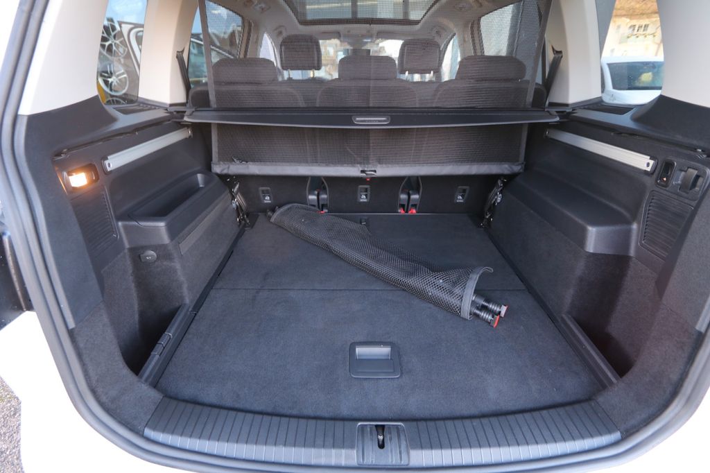 Volkswagen Touran 2023