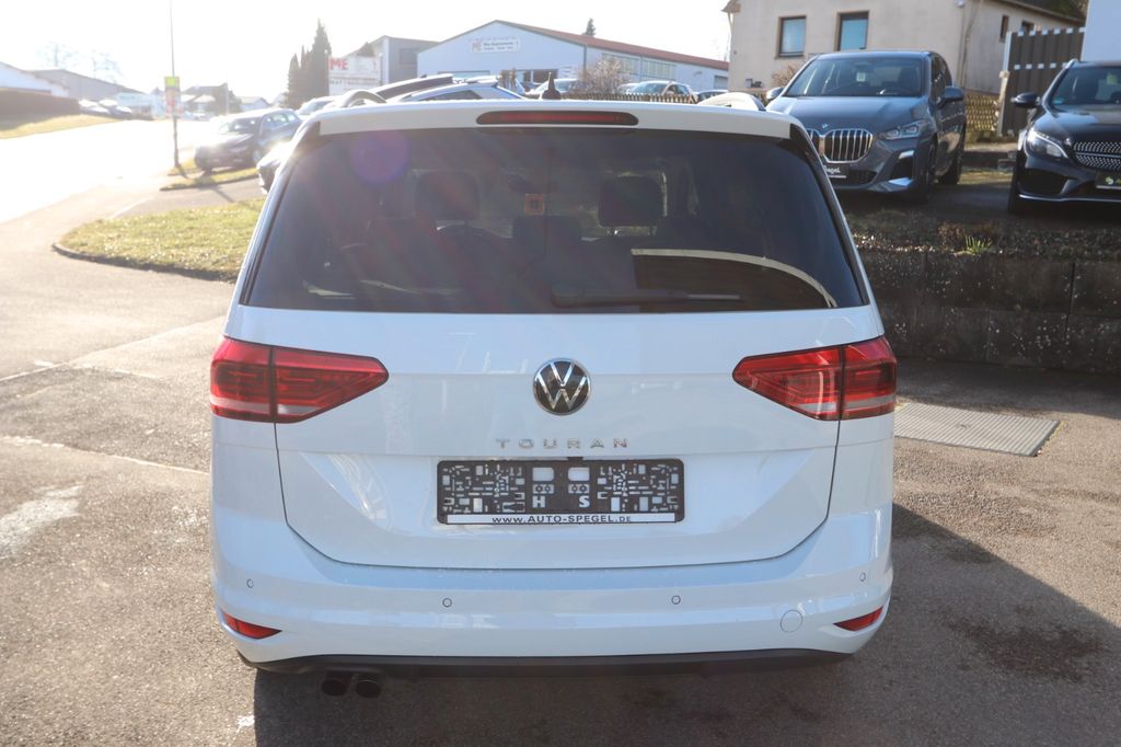 Volkswagen Touran 2023